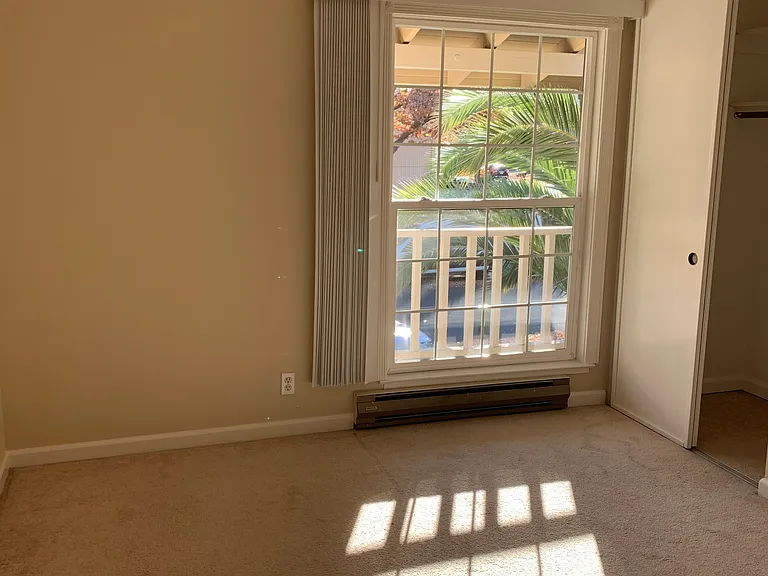 1213 W Washington Ave #1 — Photo 8