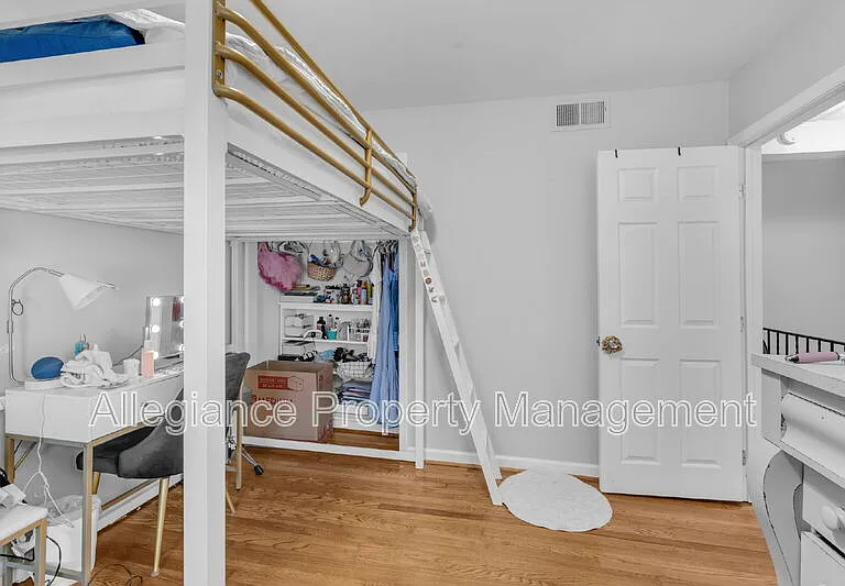3110 Landover St — Photo 14