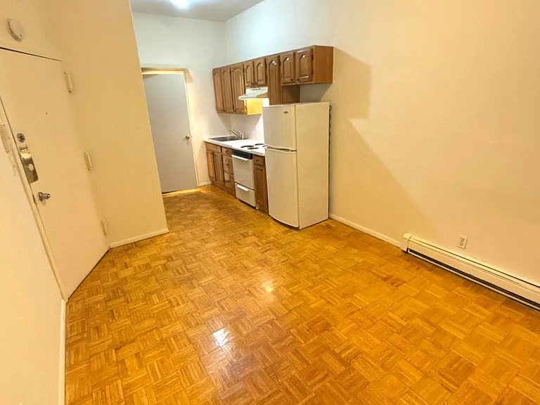 23 Park St #3 — Photo 6