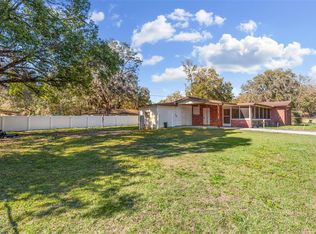 5310 Pine St, Seffner, FL 33584