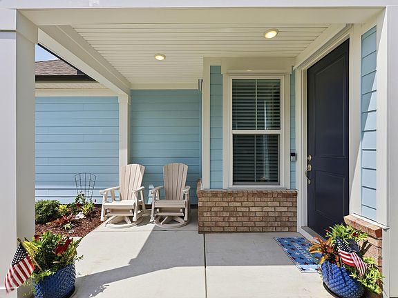 3rd image of 1230 Crested Iris Way