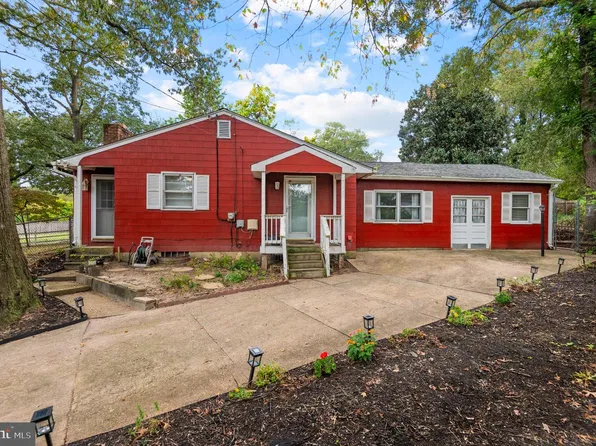 115 Linden Ave, Pasadena, MD 21122