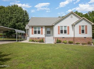 124 Shady Meadow Ln, Clayton, NC 27520