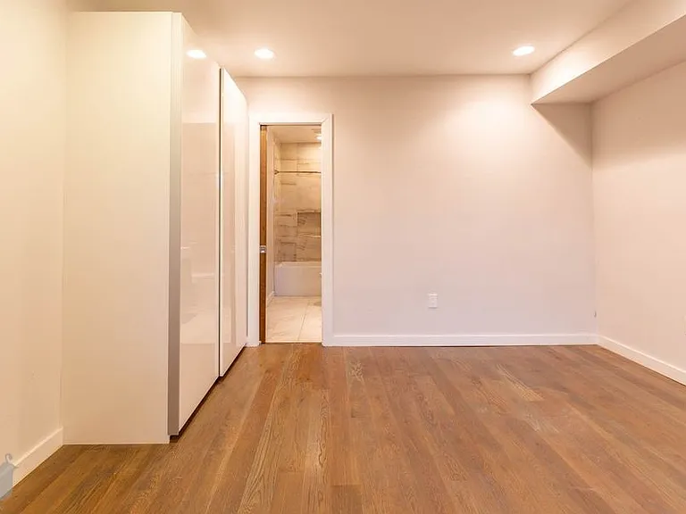 1330 Montello Ave NE #1 — Photo 23