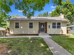 505 W McDowell Ave, Odessa, MO 64076