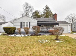 3225 Meredyth Ln, Youngstown, OH