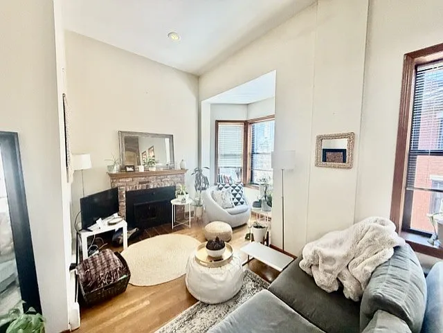 69 N Margin St #8 — Photo 4