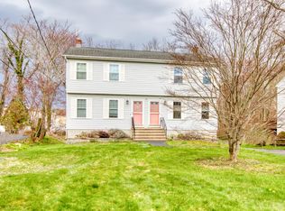 12 Clancy Rd #A, Branford, CT 06405