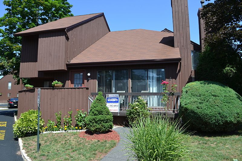 1st image of 61 Taurus Dr Unit 1a