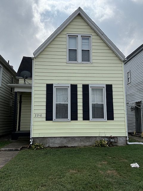 2 bedroom 2 bath on westside of Evansville. 2210 West Illinois St $925 per month $750 deposit NO PETS