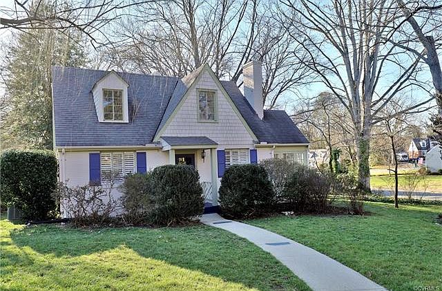 1st image of 1006 Normandy Dr