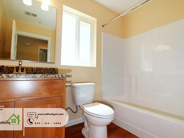 9657 Swasey Dr — Photo 14