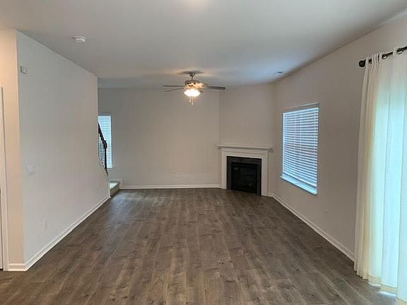 2nd image of 4410 Marthas Village Ln