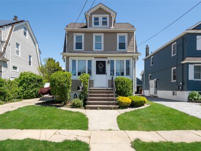 19 Garden Street, Valley Stream, NY, 11581