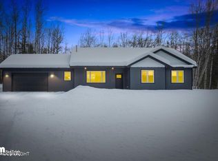 5631 N Wildwood Dr, Wasilla, AK 99654