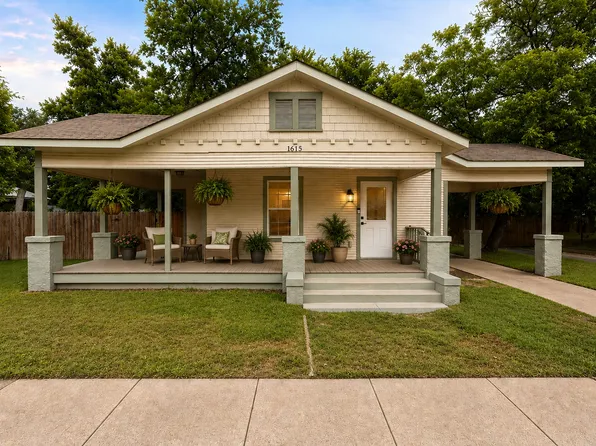 1615 N Oak Ave, Mineral Wells, TX 76067