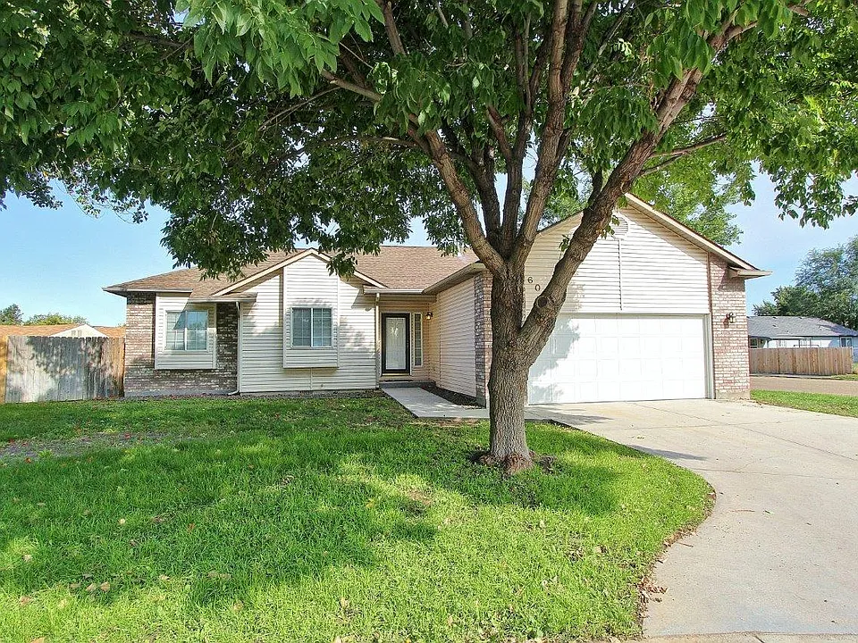604 Smith Ct