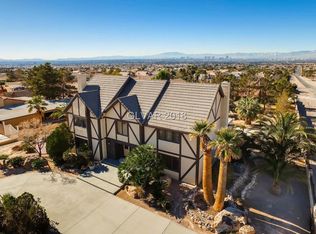 395 Vista Valley St, Las Vegas, NV 89110