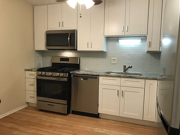 3rd image of 535 S Cleveland Ave APT 208
