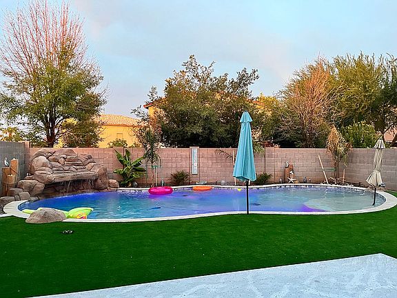 3rd image of 16135 N 168th Ln