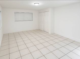 3292 SW 24th St #1, Miami, FL 33145