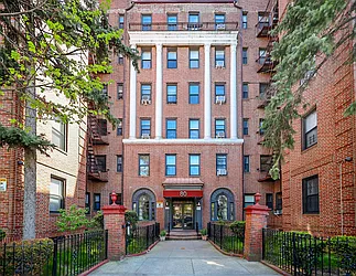 80 Avenue P