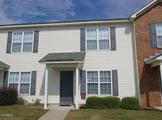 4215 H Dudleys Grant Dr, Winterville, NC 28590