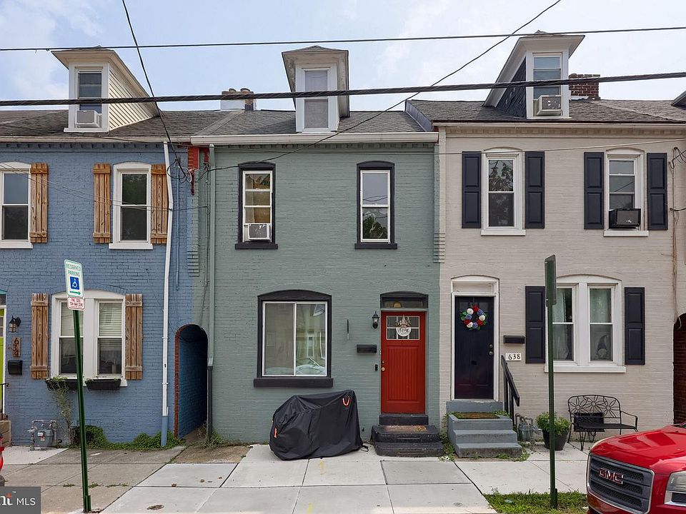 1st image of 636 1st St