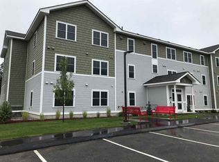10 E Ridge Dr APT 305, Milford, NH 03055