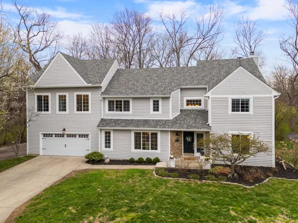 9911 Huntersrun Ln, Cincinnati, OH 45242