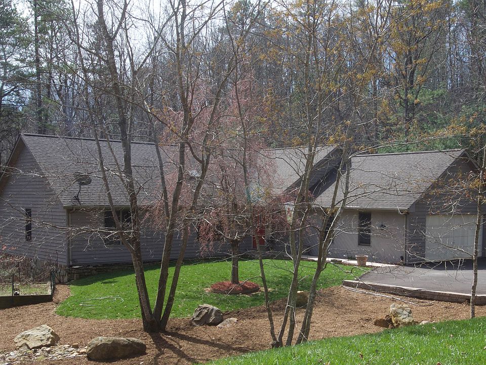 1st image of 2108 Twin Creek Cir