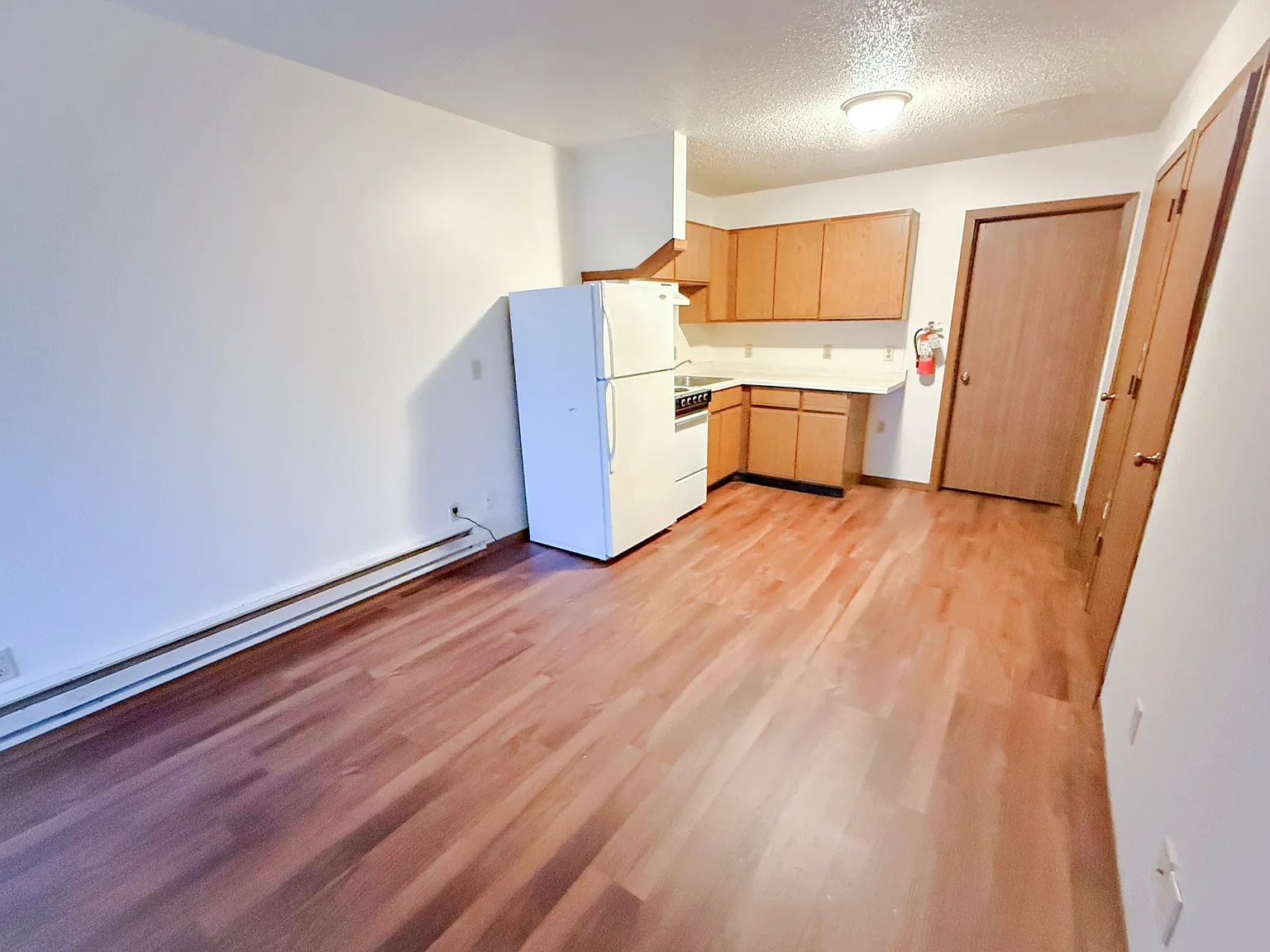 Studio, $665 — Photo 4