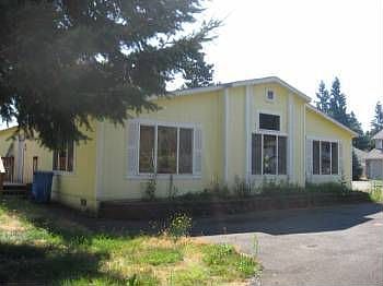 1st image of 14704 NE 87th St