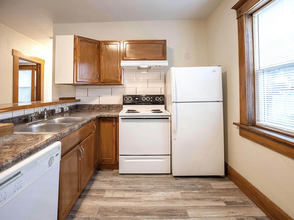 1st image of 724 Laramie St #10610631