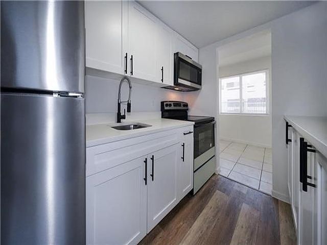 1st image of 1000 NW 95th Ter APT 102