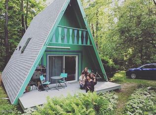 35 Maple Rd, Richmond, MA 01201