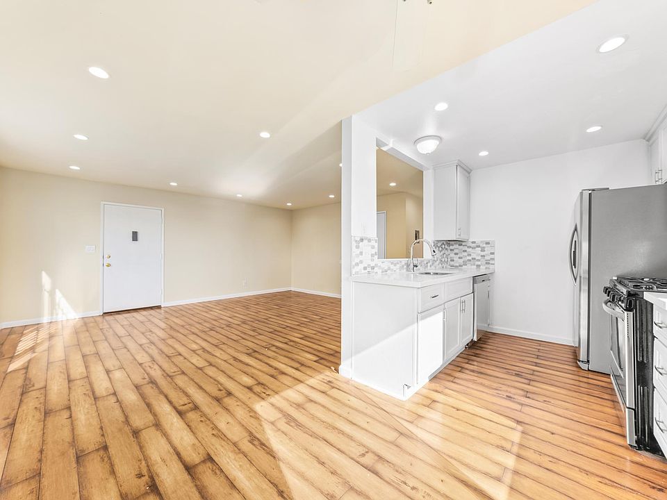 1st image of 646 Tularosa Dr APT 5