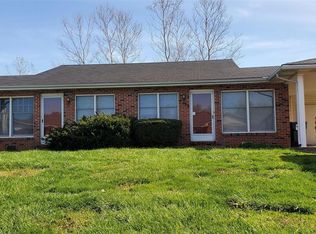 120-122 Southgate Dr, Freeburg, IL 62243