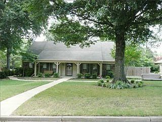 1st image of 8112 Dogwood Villa Dr