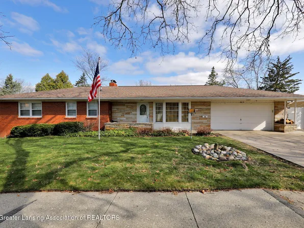 2418 Belaire Dr, Lansing, MI 48911