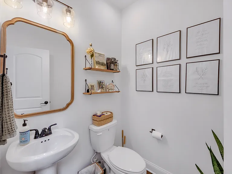104 Woodland Ln #1 — Photo 17