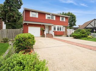 1014 Kings Pkwy, Baldwin, NY 11510