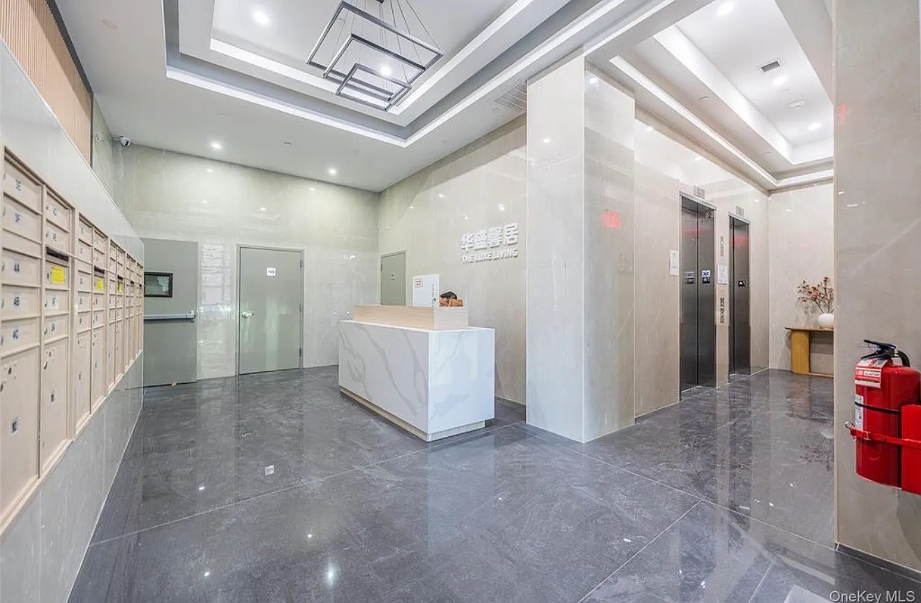 1 bed, 512 sqft, $2,800 — Photo 2