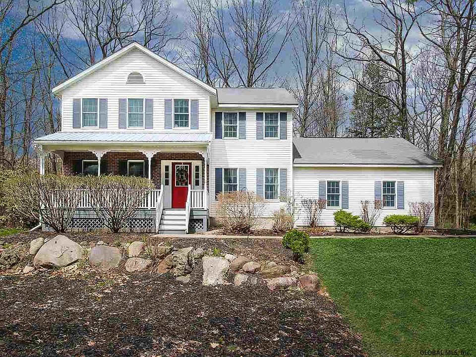 32 Brookstone Dr Greenfield Center NY 12833 Zillow