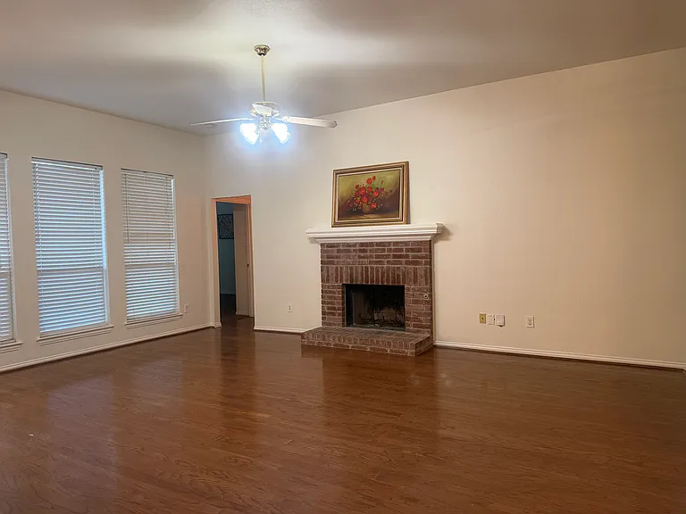 10917 Promise Land Dr — Photo 1