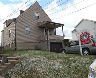 226 Vineland St, Pittsburgh, PA 15234 | Zillow