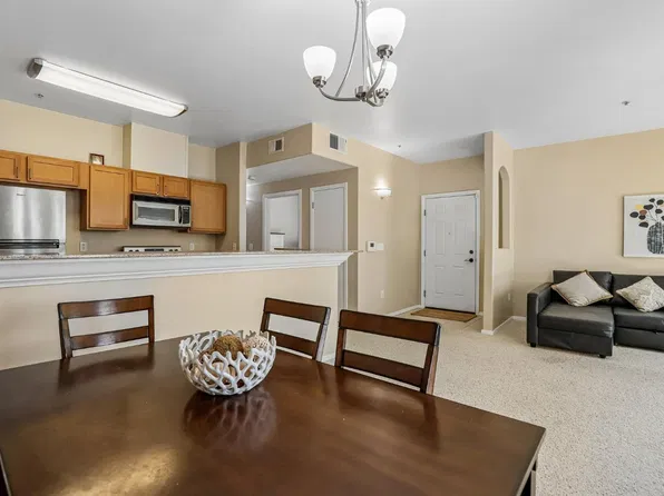 4200 E Commerce Way Unit 1124, Sacramento, CA 95834