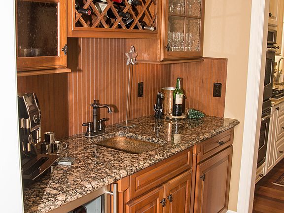 Wet bar with wine fridge 