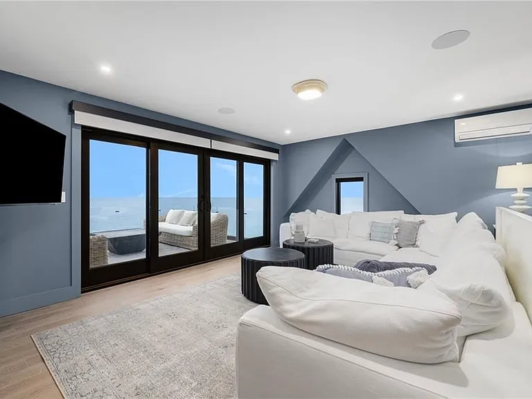 41 Atlantic Ave — Photo 44