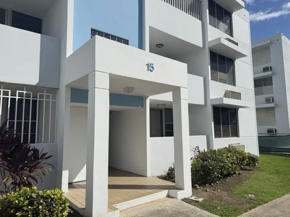 Cond Porticos #15-105, Bayamon, PR 00956